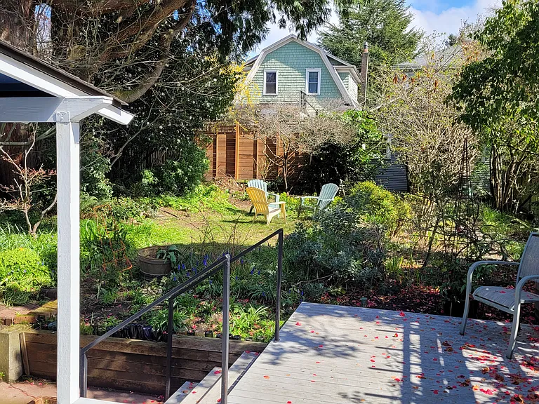 4224 Wallingford Ave N — Photo 17