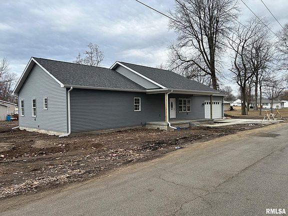 2nd image of 907 N Snodgrass St