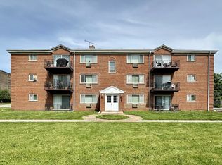 1653 Oakwood Ave #C3, Des Plaines, IL 60016