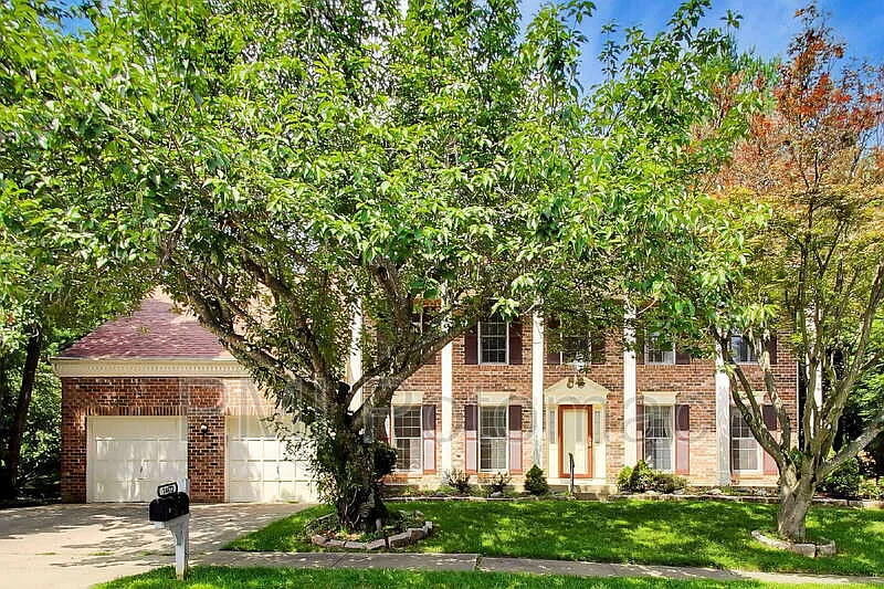 5 bed, 3.5 bath, 3100 sqft, $4,250 — Photo 2