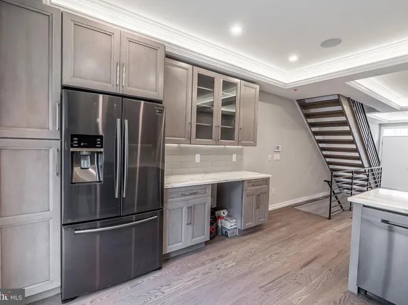 2233 Kimball St, Philadelphia, PA 19146