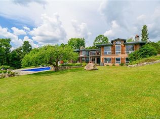 267 Main St S, Bridgewater, CT 06752