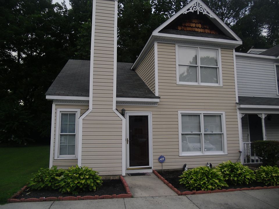 1st image of 212 Susan Constant Dr