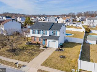 51 Randolph Ln, Sicklerville, NJ 08081