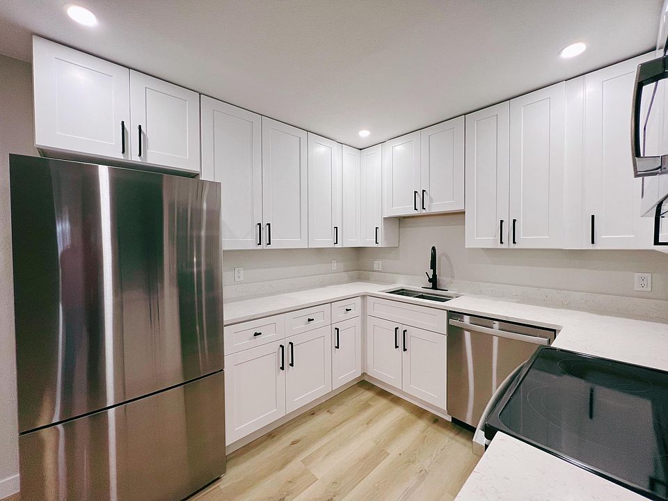 1st image of 3338 S Ammons St APT 11-203
