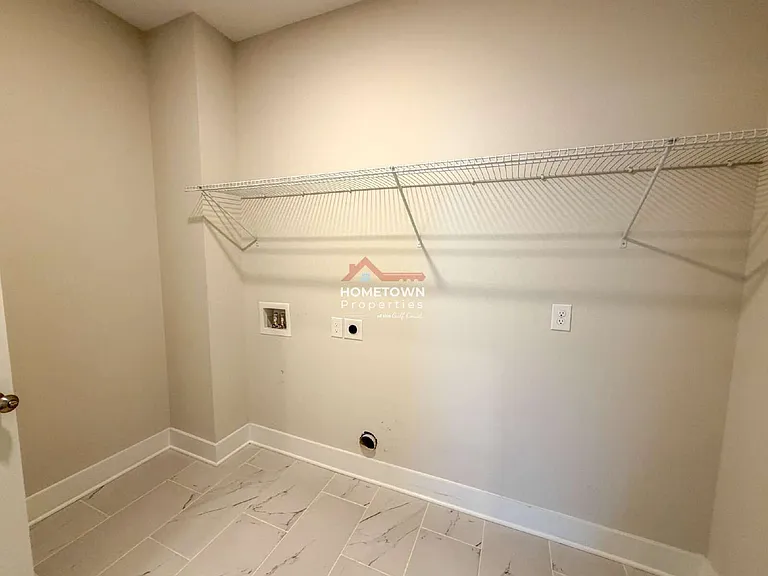 5841 Winifred Ave — Photo 28