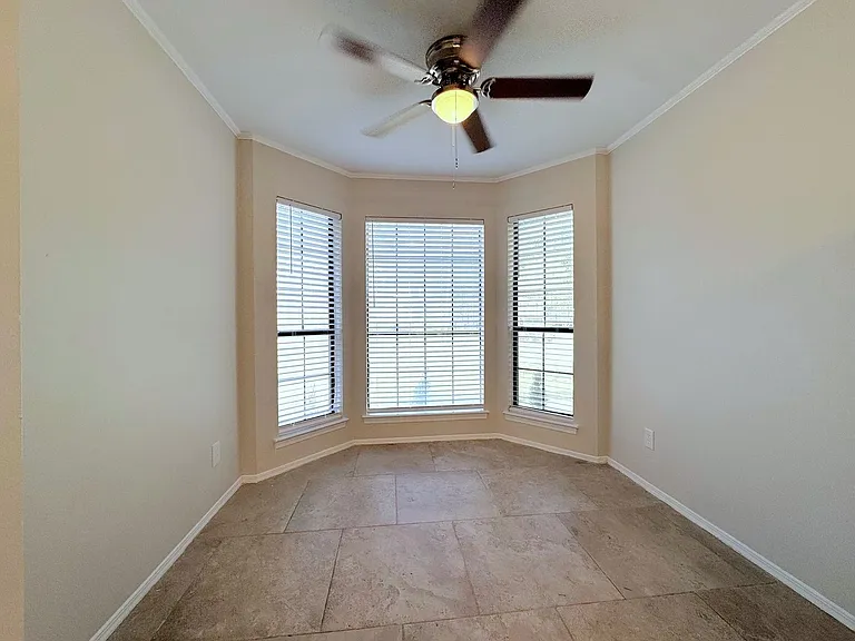 5900 Grelot Rd #504 — Photo 5