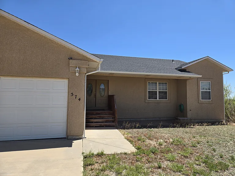 574 S Chimazo Dr — Photo 21