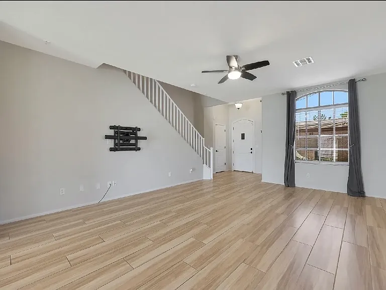 16710 N 49th Way — Photo 3