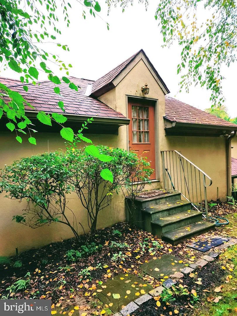 Studio, 1.0 bath, 625 sqft, $1,450 — Photo 1