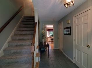 34 Buttonwood Dr, Hollis, NH 03049