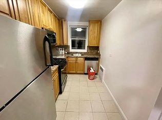 86-66 Midland Pkwy #4N, Jamaica, NY 11432