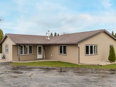 W2360 Demaster Rd, Oostburg, WI, 53070