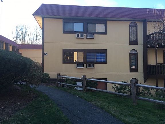 4th image of 12 Granada Cres #22-A