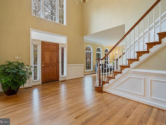 4th image of 10314 Mystic Meadow Way