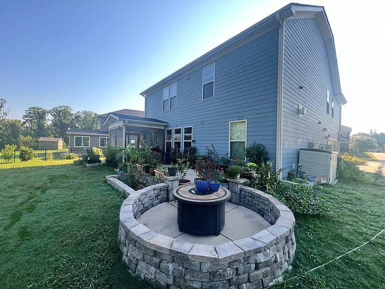 8184 Breton Way — Photo 23
