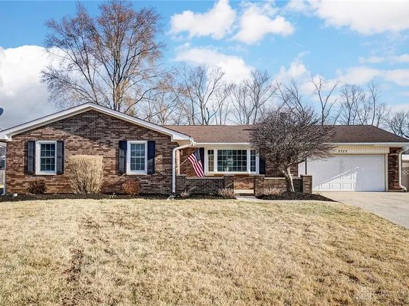 2575 Rosewood Dr, Troy, OH 45373