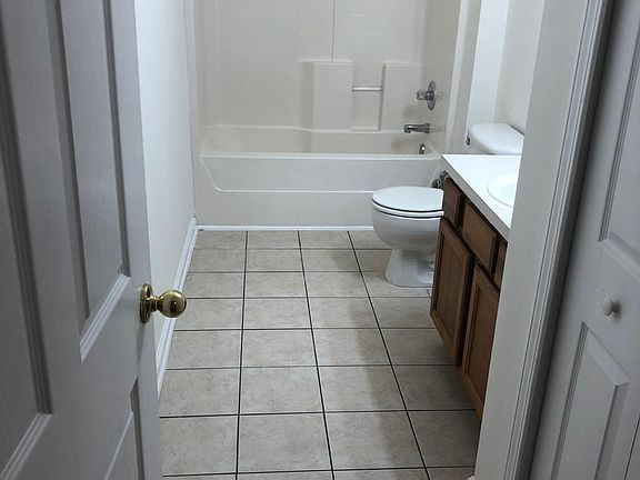 5th image of 9505 Armelle Way Unit 13