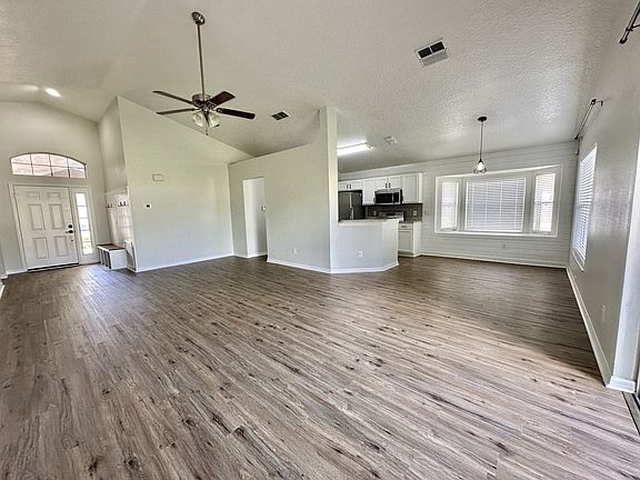 3rd image of 5339 Los Palma Vista Dr