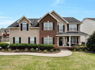 2638 Daventry Dr, Maryville, TN 37804