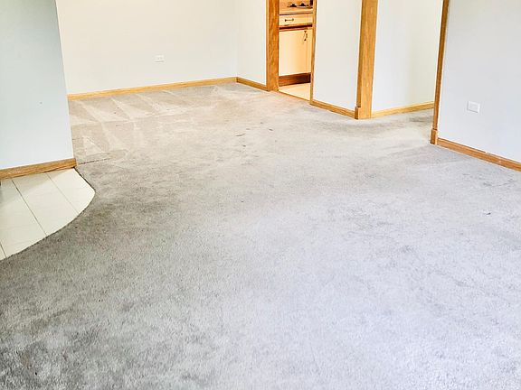 4th image of 6180 Knoll Lane Ct APT 203