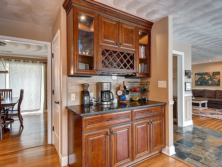 4744 Longmont Rd — Photo 13