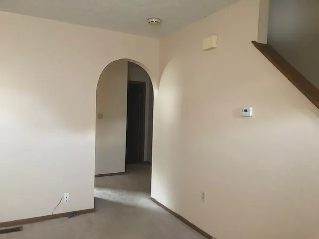 604 Sunset Cir — Photo 7
