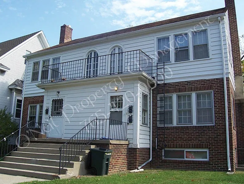 14, 14A, 16 N. Russell St. — Photo 1