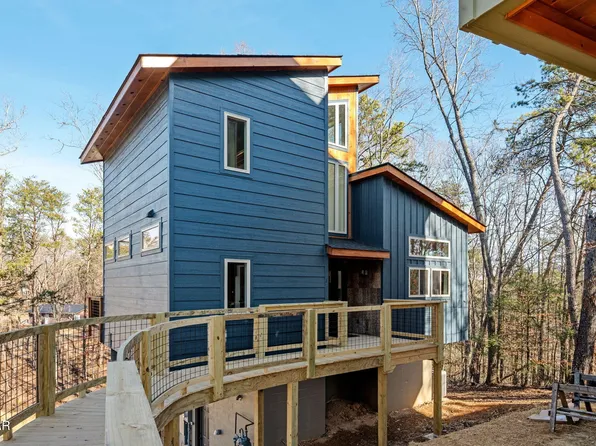 2385 Forge Hideaway Loop #1, Pigeon Forge, TN 37863