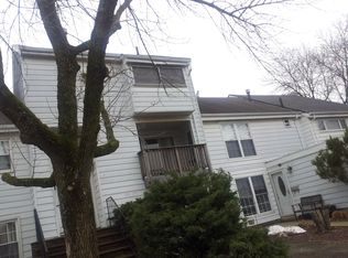 30 Barclay Cir, Staten Island, NY 10312