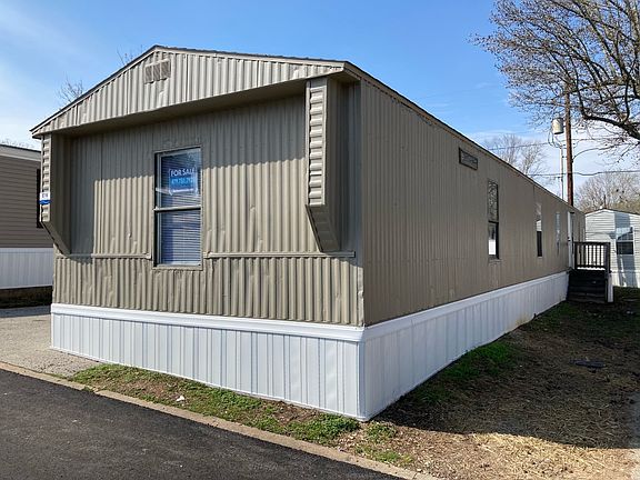 2nd image of 2575 W Martin Luther King Blvd Lot E16