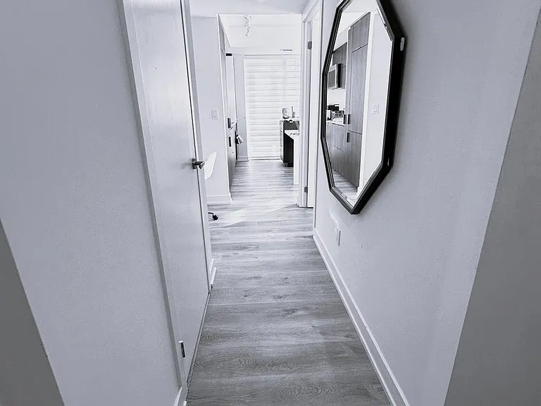 370 Martha St #1710 — Photo 3