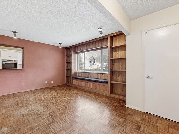 4th image of 1607 Windlea Dr