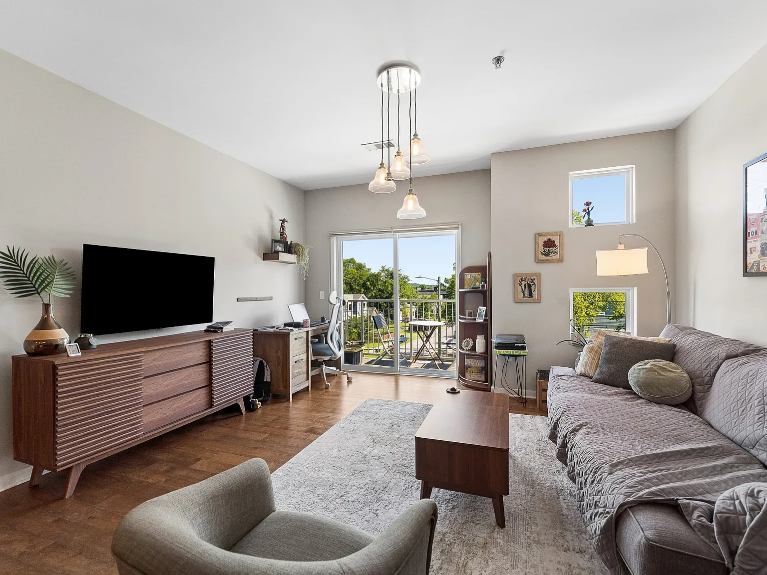 1 bed, 793 sqft, $1,700 — Photo 2