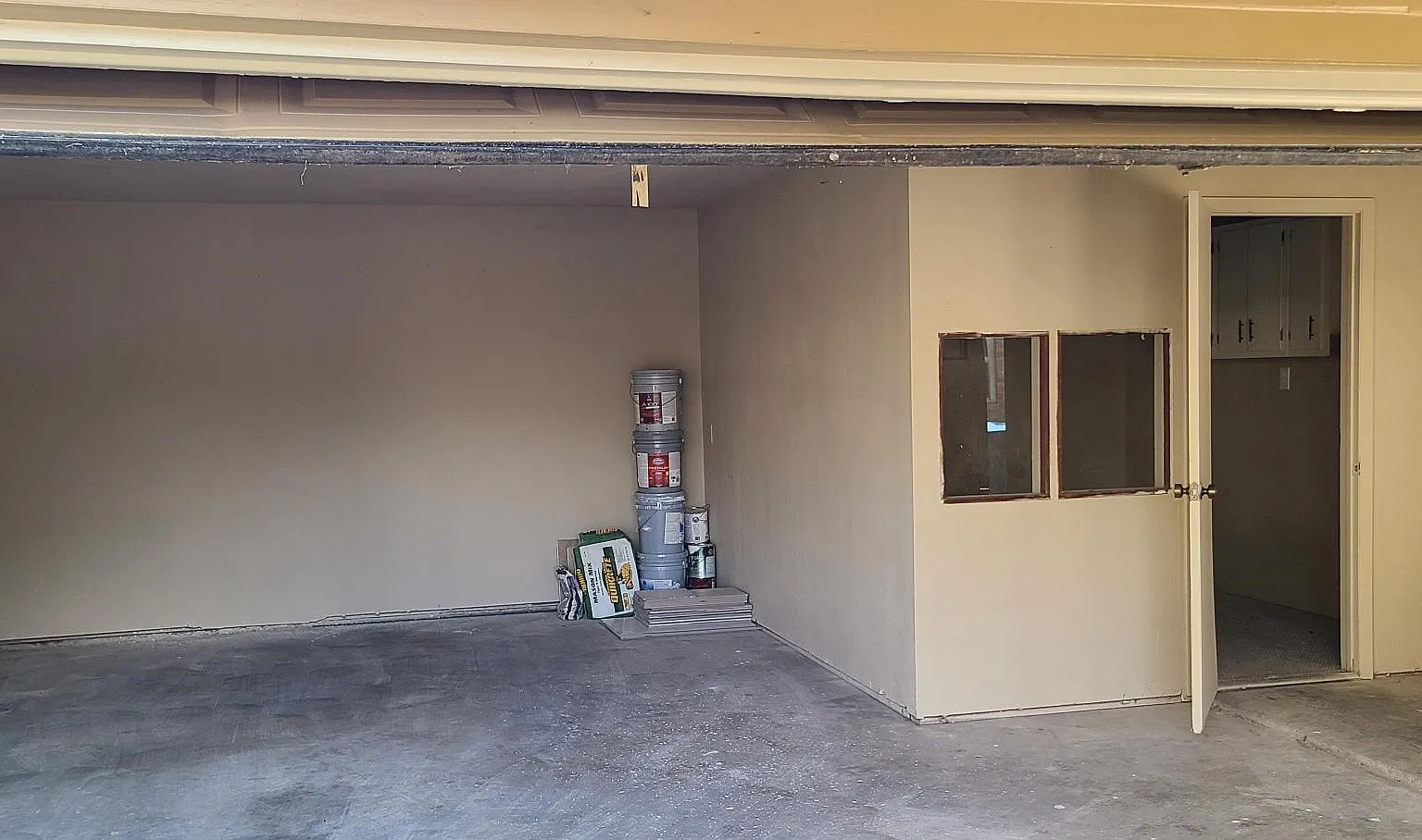 3 bed, 2.0 bath, 1220 sqft, $2,000 — Photo 4