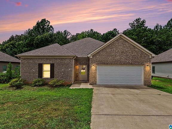 2nd image of 361 White Oak Cir