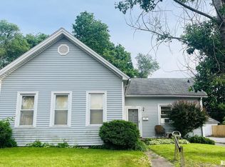 1728 8th Ave, Rock Island, IL 61201