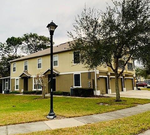 3rd image of 1562 Broken Oak Dr #A