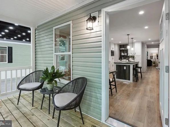 14 White Oak Dr, Perryville, MD 21903