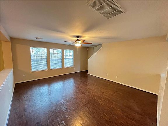 3rd image of 3215 Legends Hill Ct
