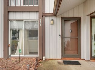 798 Pipes Ct #1605, Northfield, OH 44067