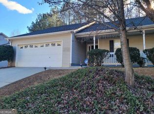 662 Shoal Cir, Lawrenceville, GA