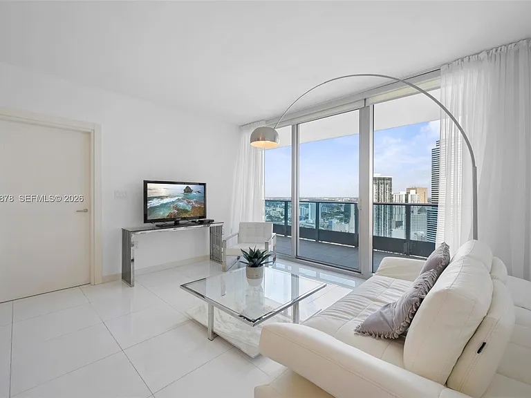 200 Biscayne Boulevard Way #4314 — Photo 2