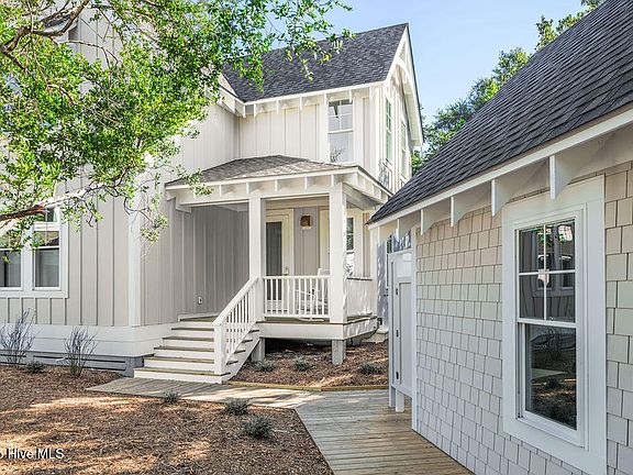 5th image of 534 Chicamacomico Way
