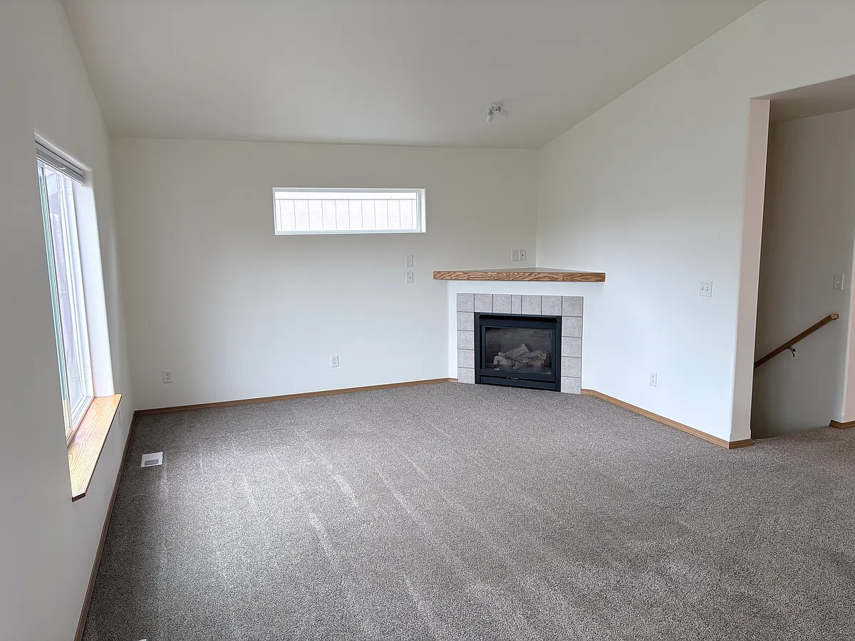 Living room - 9363 Morningside Loop #B