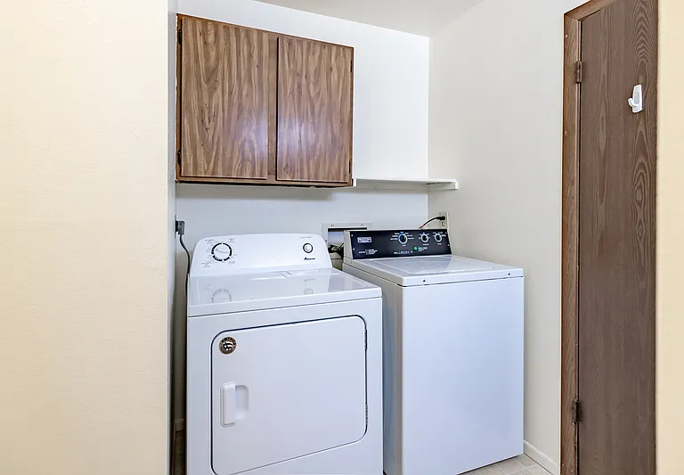 1205 Crook Ave #1 — Photo 16