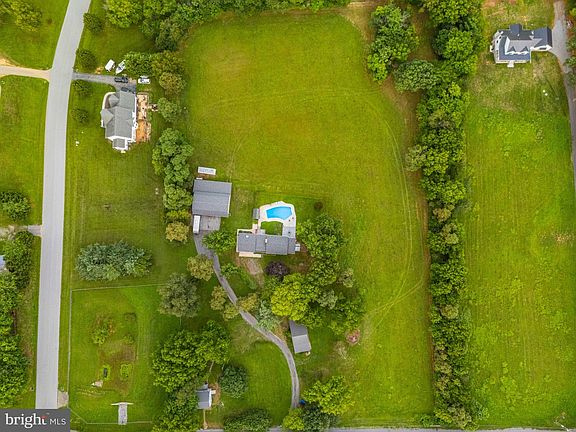 2nd image of 5947 Appletown Rd