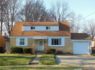 313 Viking St NW, North Canton, OH