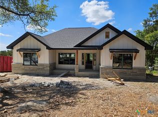 126 Deer Run Pass, Canyon Lake, TX 78133