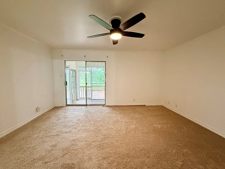 511 Fairway Dr — Photo 20